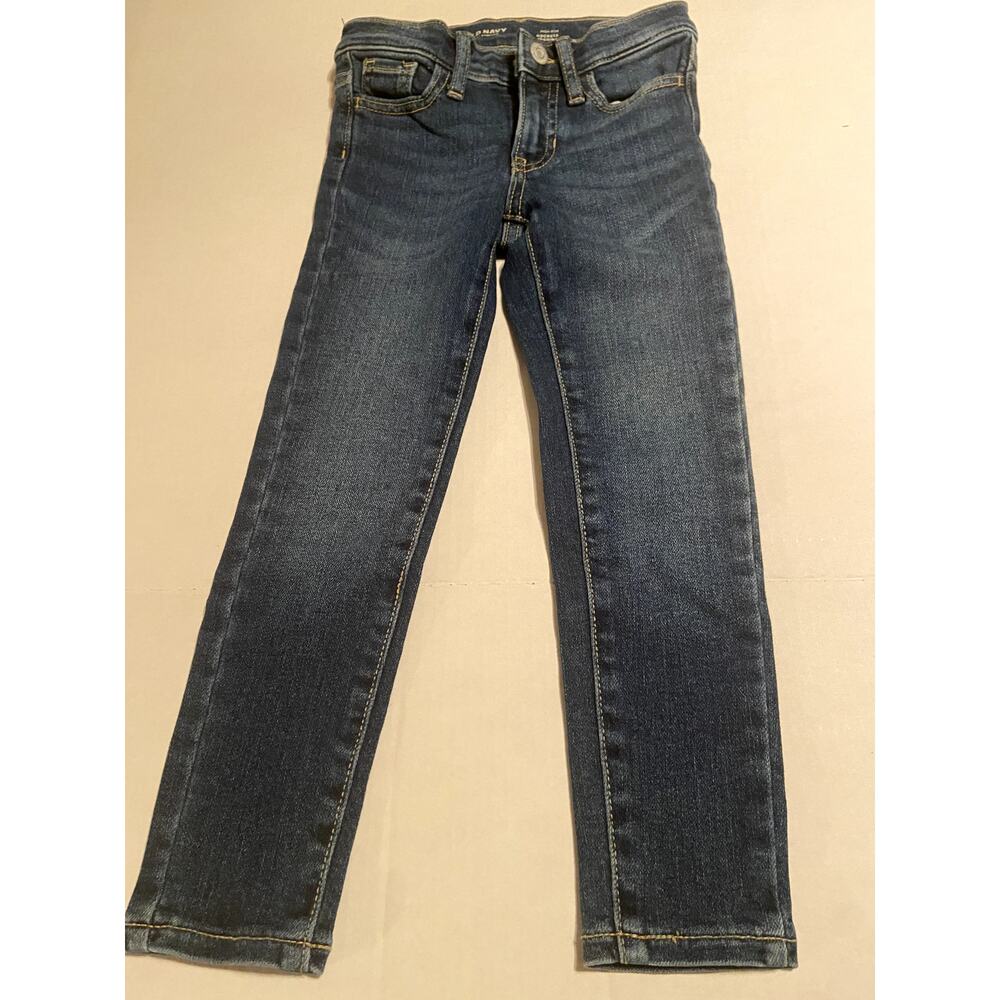 CHILDS OLD NAVY ROCKSTAR JEGGINGS IN A SMALL